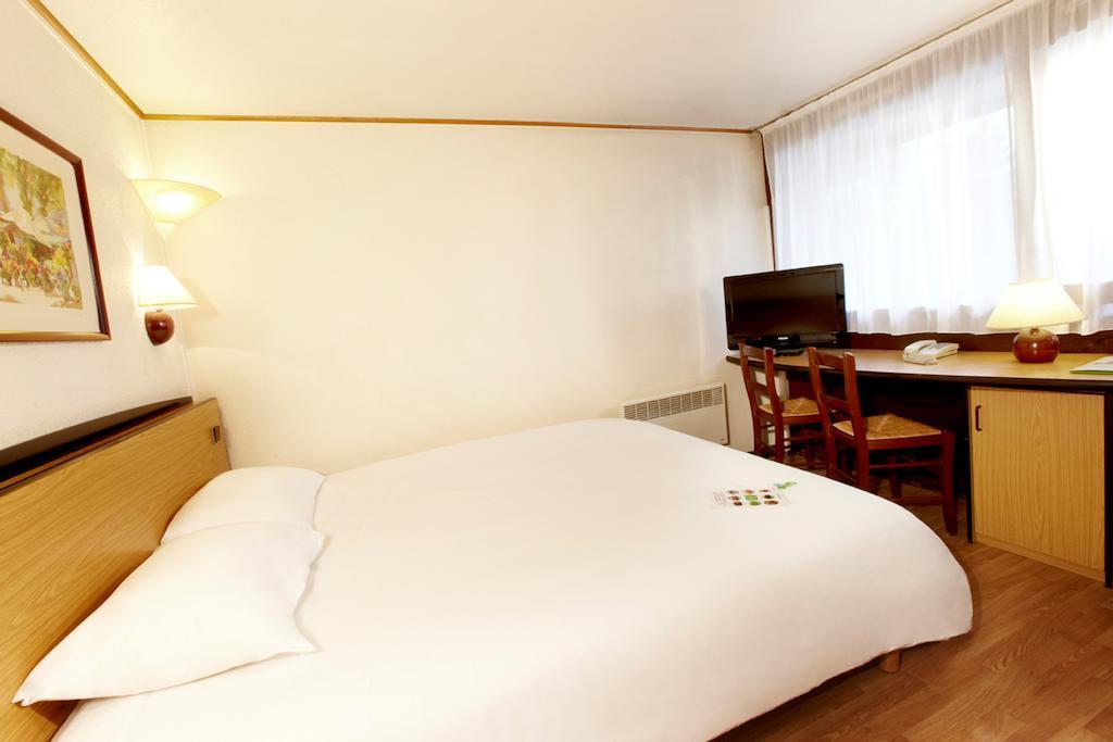 Kyriad Direct Marseille Ouest - Martigues Exterior foto